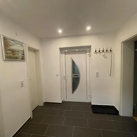 Apartment Mit Gartenblick