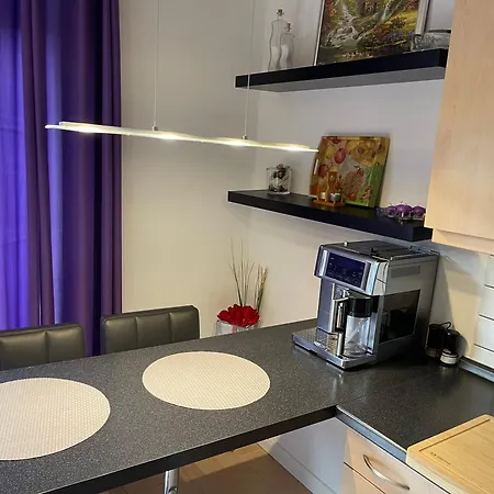 Appartement Mit Gartenblick