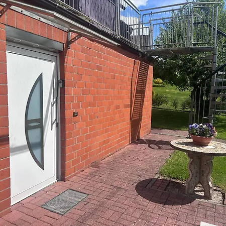 Mit Gartenblick هوفغايزمار